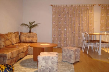 Węgry Privát Harkány, Zewnątrz